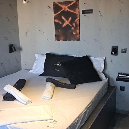 Pietra Mare Suites Patras Eksteriør billede
