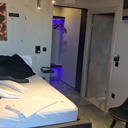 Pietra Mare Suites Patras Eksteriør billede